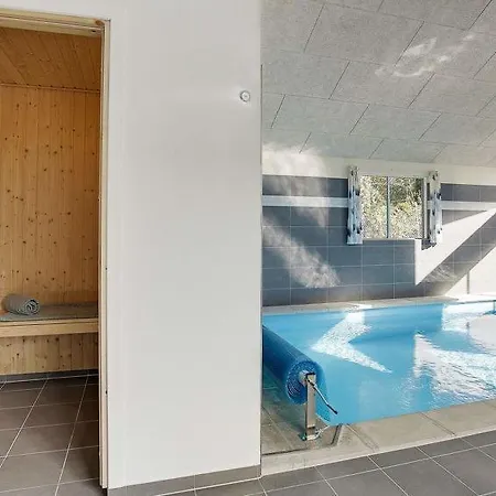 Sleeps 24 Pool Wifi Дом отдыха Ольбек